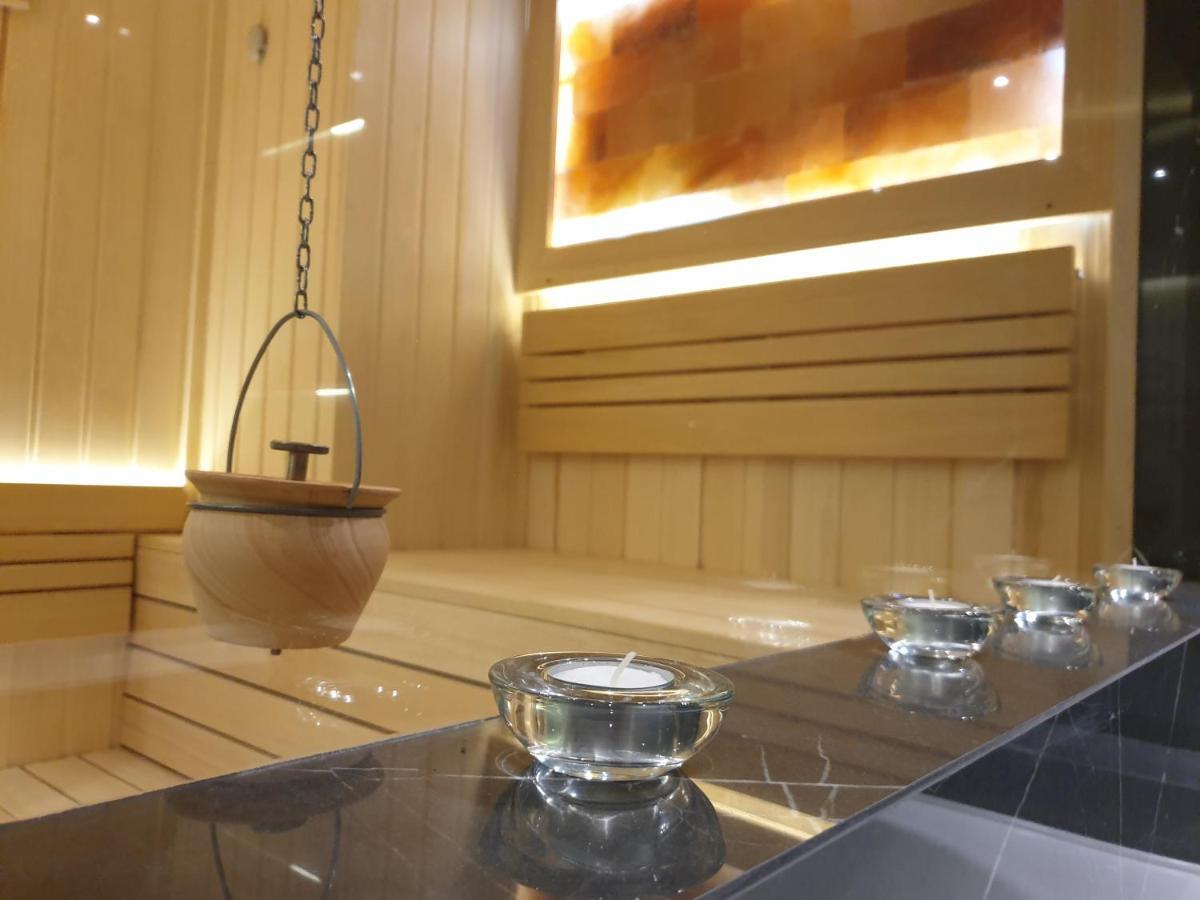 Luxury Spa Suite ベオグラード エクステリア 写真