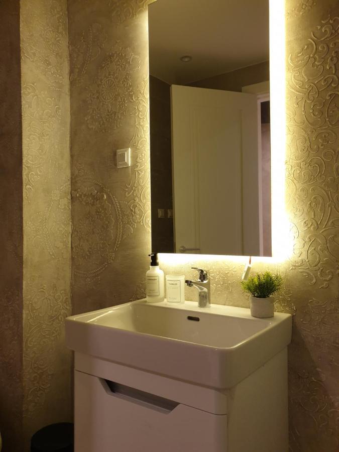 Luxury Spa Suite ベオグラード エクステリア 写真