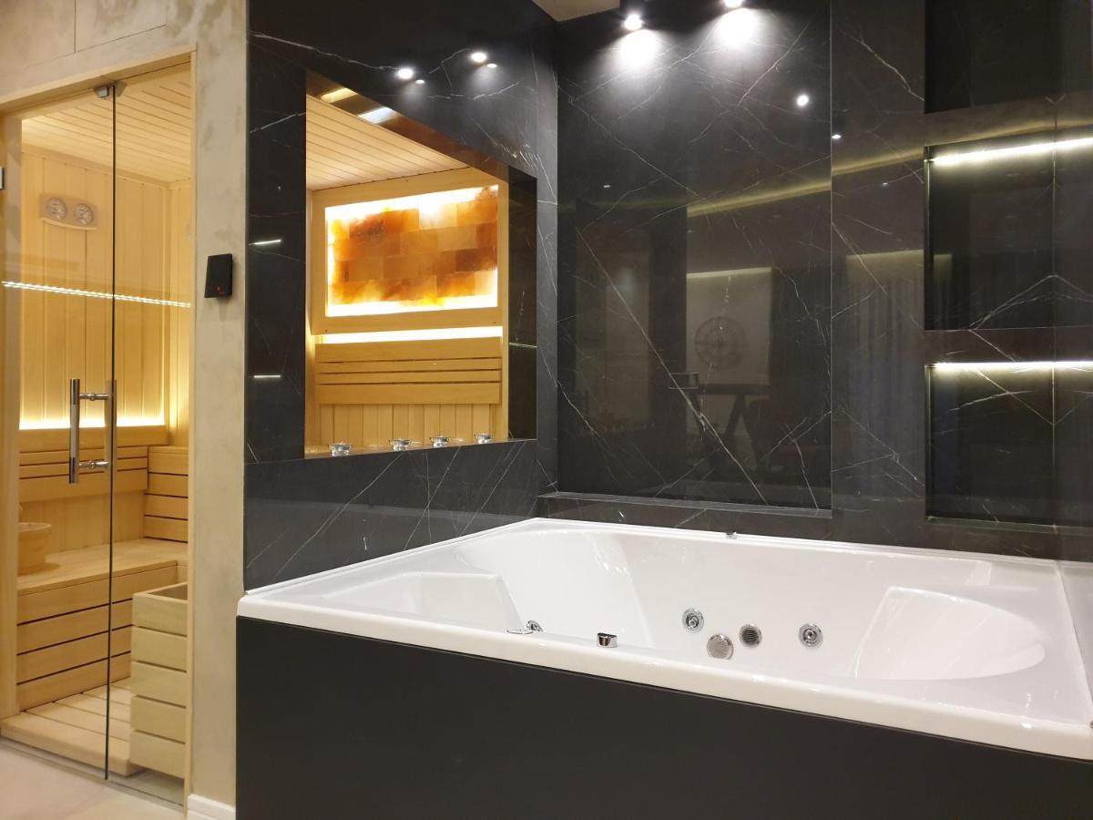 Luxury Spa Suite ベオグラード エクステリア 写真